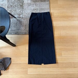 Caara Navy Blue Pinstripe Skirt - Size 4